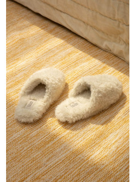 Zapatillas pelo curudo